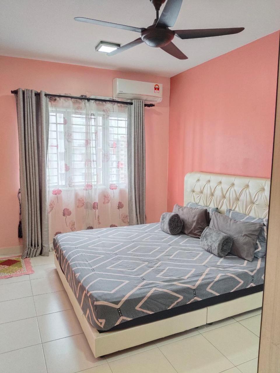 Nena Homestay Setia Alam, Air Conditioned, High Speed Internet Shah Alam Buitenkant foto